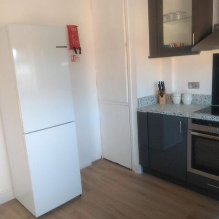 Cheltenham - 3 Bedroom, Parking, Disneyplus Dış mekan fotoğraf